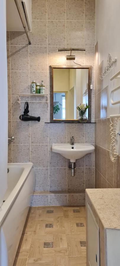 Апартаменти Rehouse Stikliu 4 Аеропорт Вільнюс Екстер'єр фото